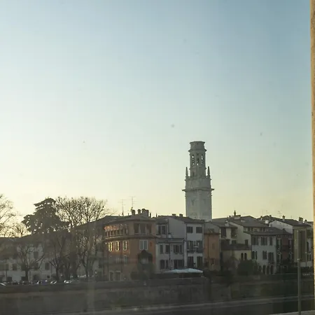 Апартаменты Primavera Al Teatro Верона