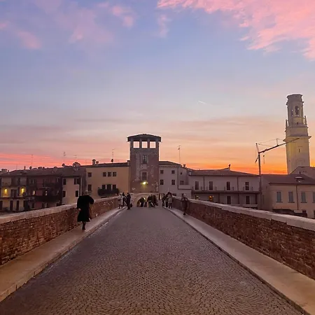 Appartamento Primavera Al Teatro Verona
