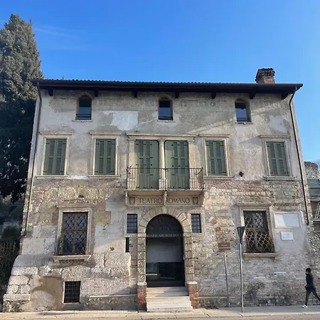 Apartment Primavera Al Teatro Verona
