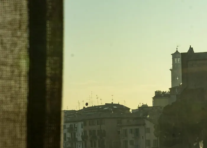 Primavera Al Teatro