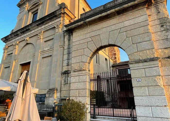 Primavera Al Teatro Apartamento *