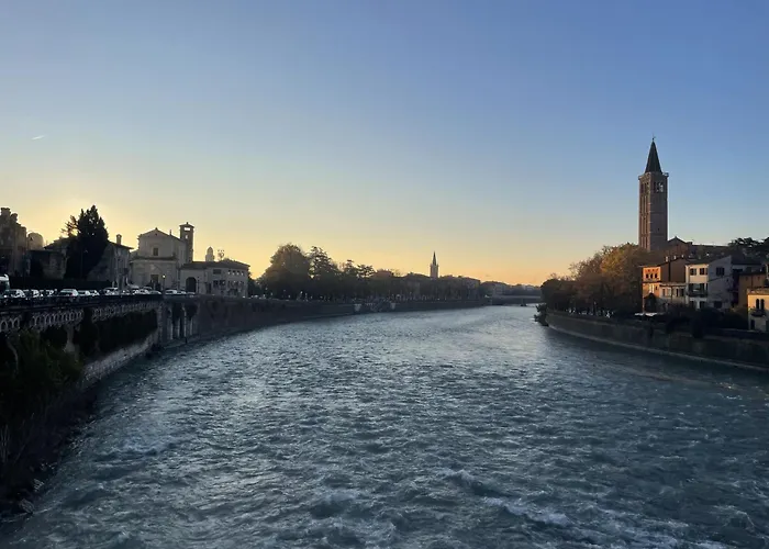 Primavera Al Teatro Apartamento